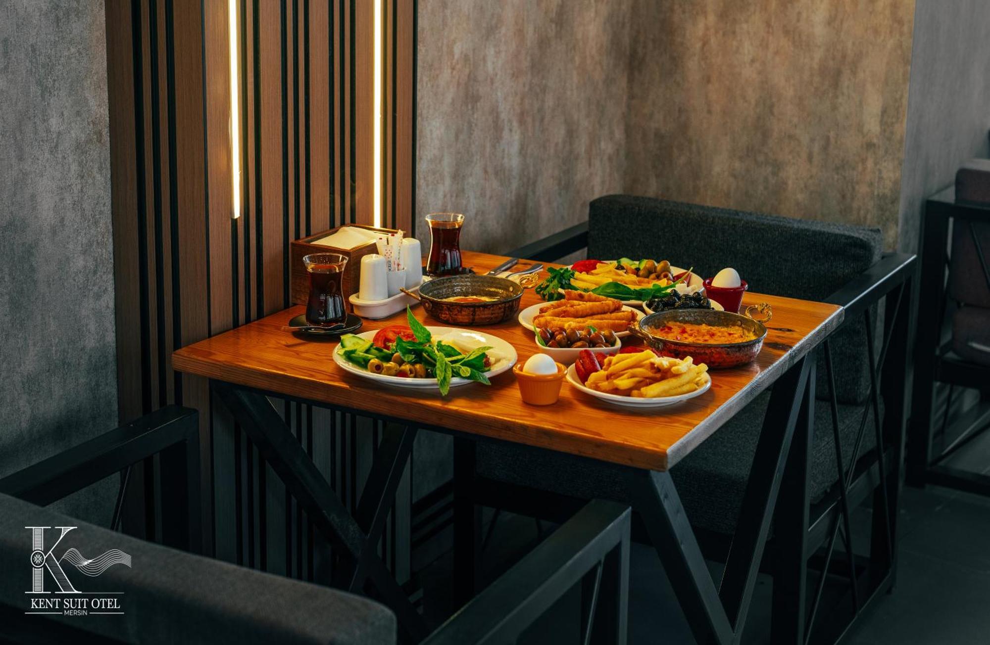 ميزيتلي Mersin Kent Suit Hotel المظهر الخارجي الصورة